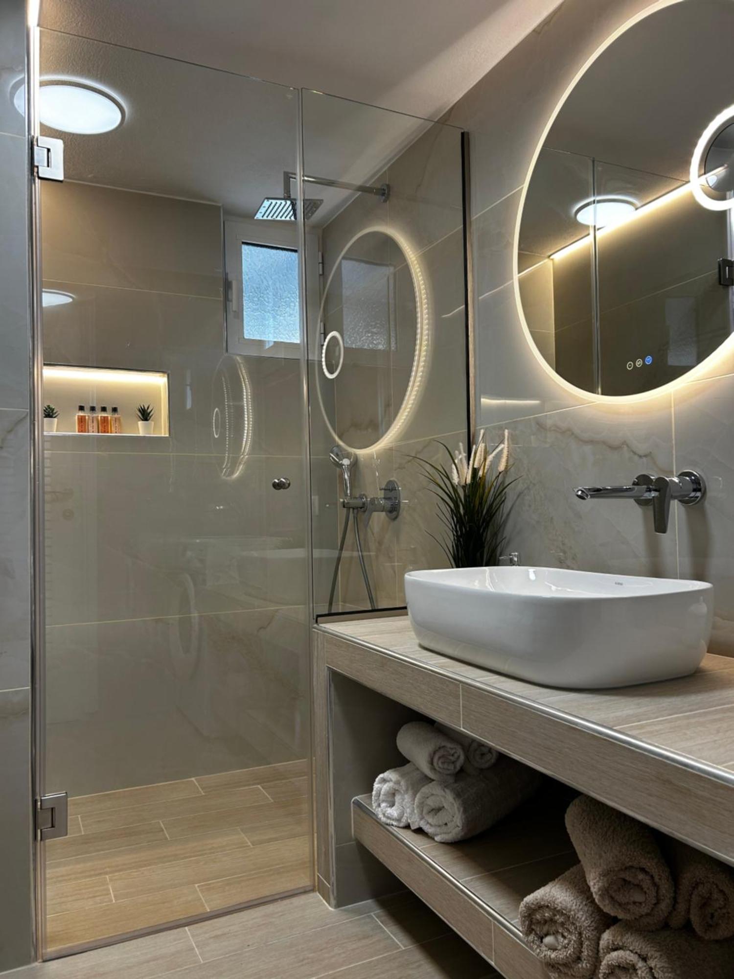 Bozikis House! A Cosy Apartment In The City Centre Skiathos Chora Extérieur photo